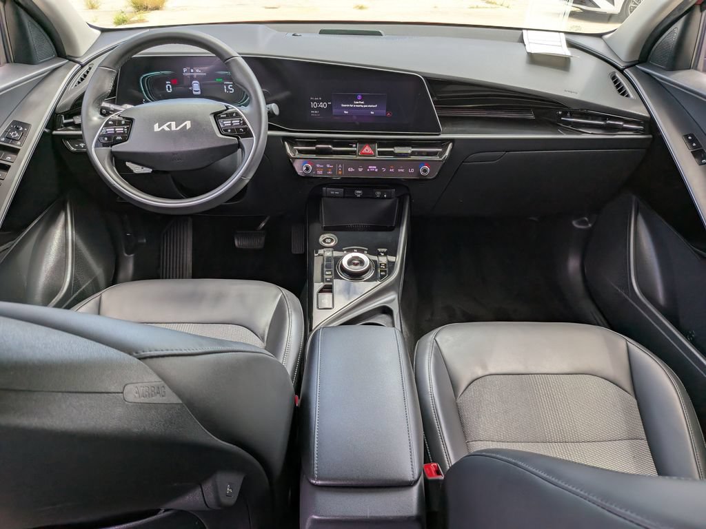 Certified 2023 Kia Niro EX FWD image 15