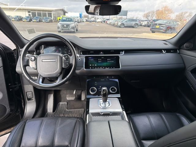 Used 2020 Land Rover Range Rover Evoque SE image 19