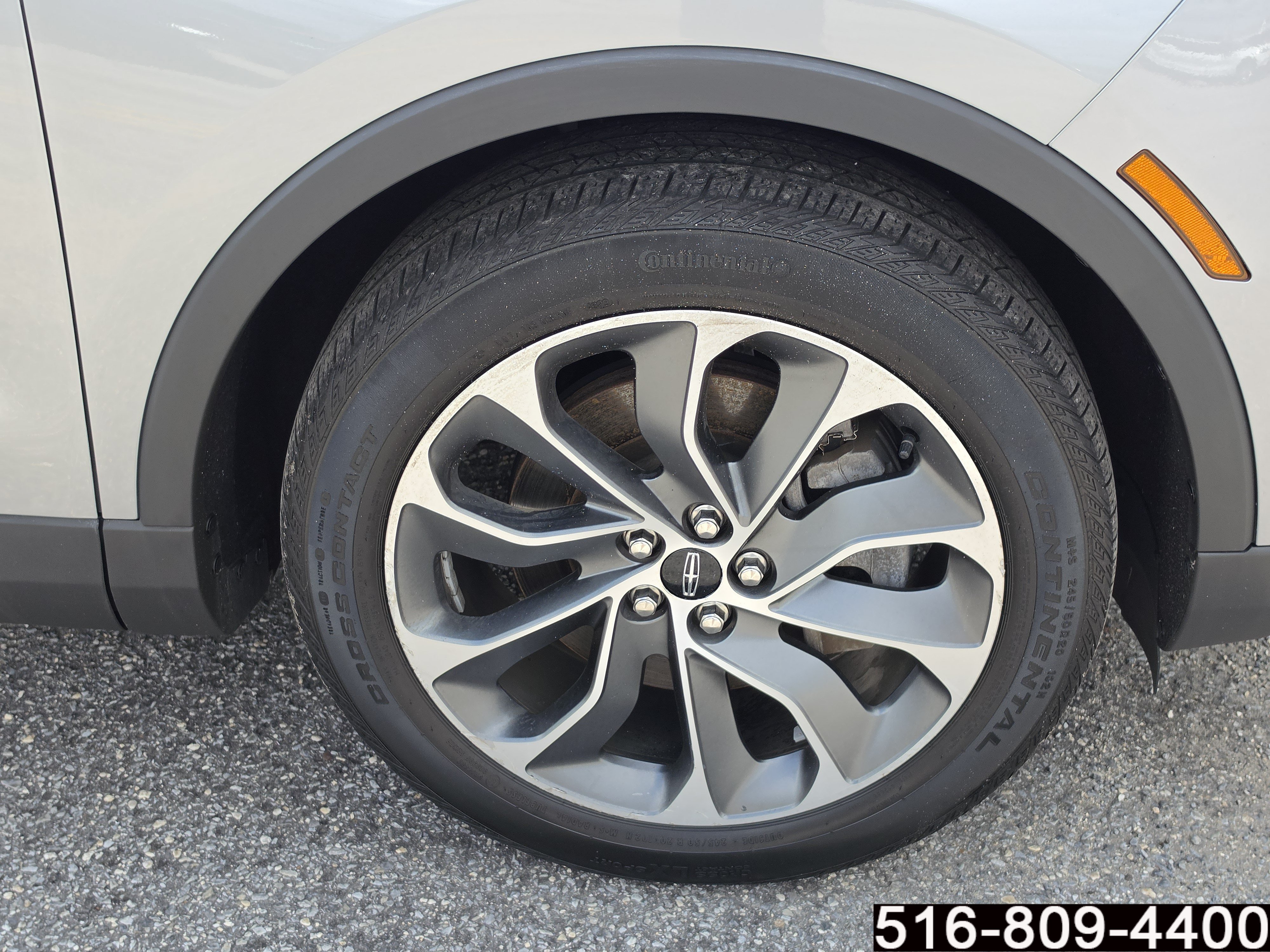 Used 2023 Lincoln Nautilus Reserve AWD/4WD image 12