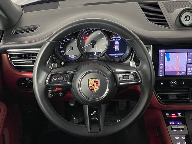 Used 2024 Porsche Macan S AWD/4WD image 17