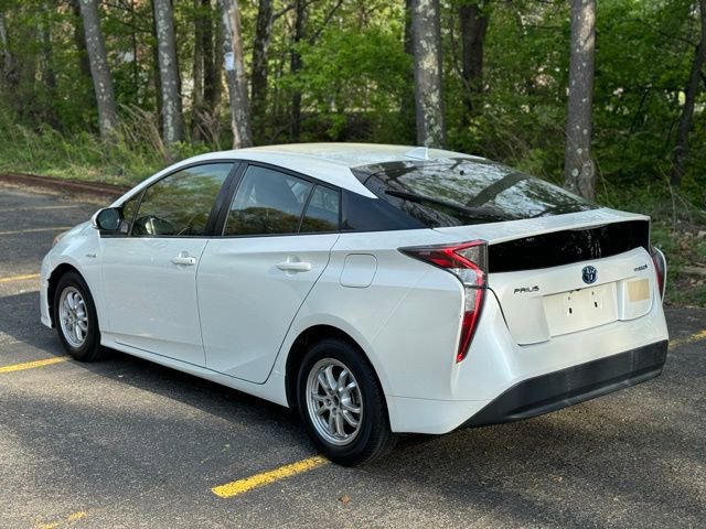 Used 2016 Toyota Prius Two FWD image 6