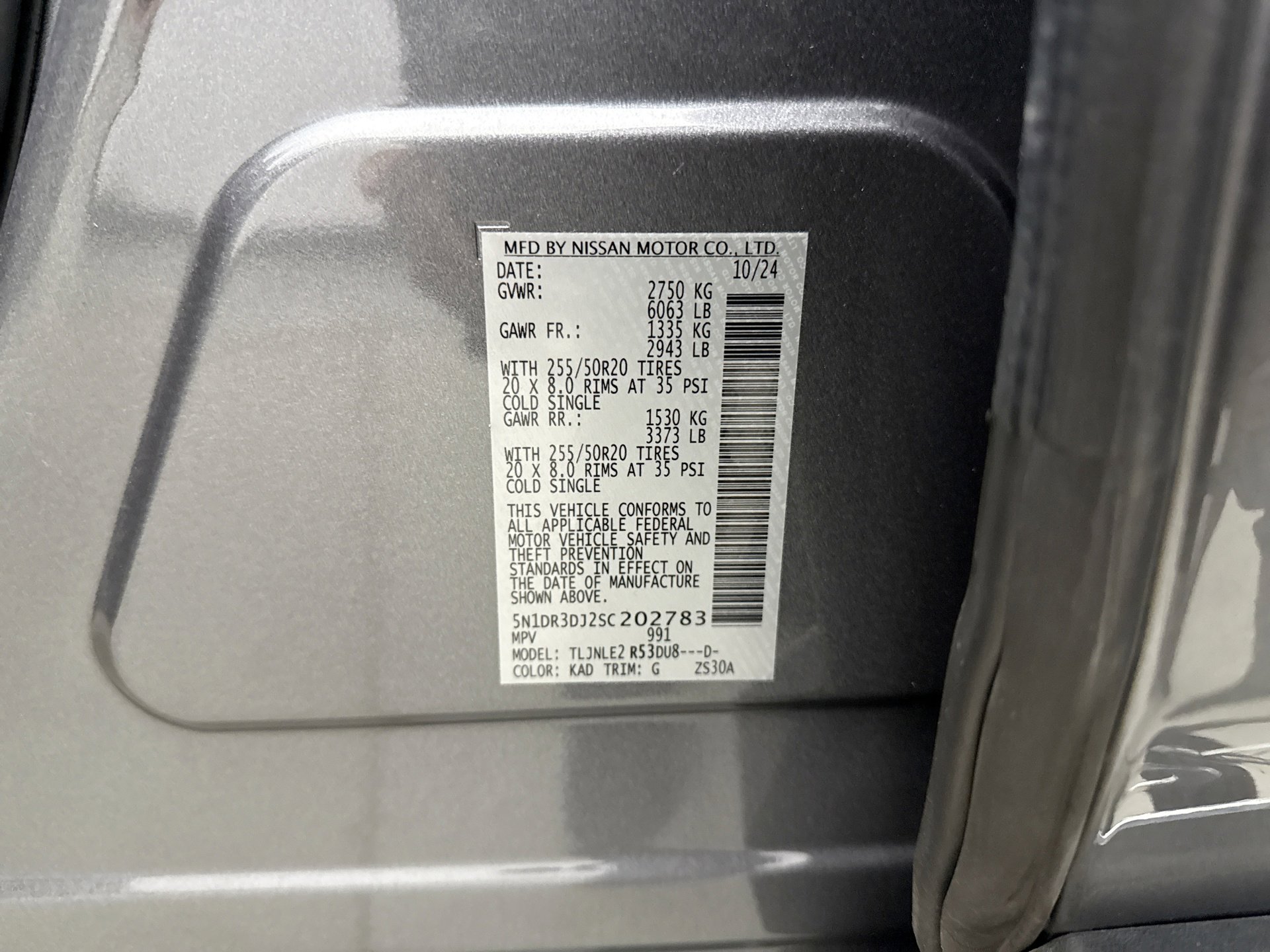 Used 2025 Nissan Pathfinder Platinum w/ Cargo Package image 22