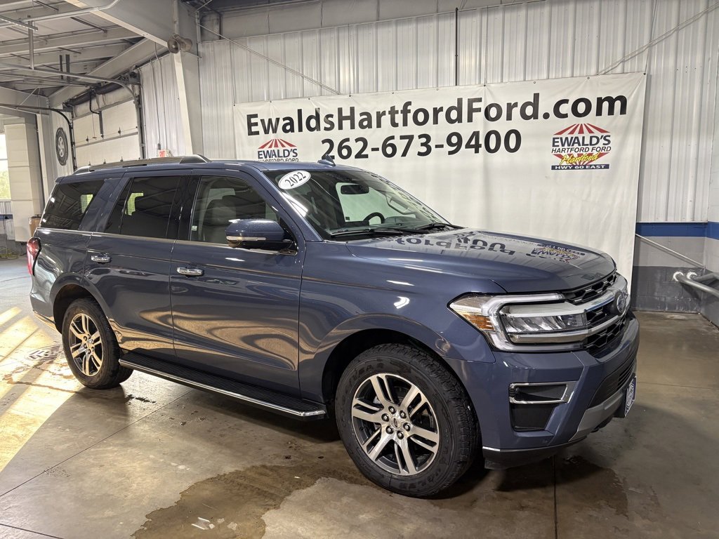 Used 2022 Ford Expedition Limited image 2