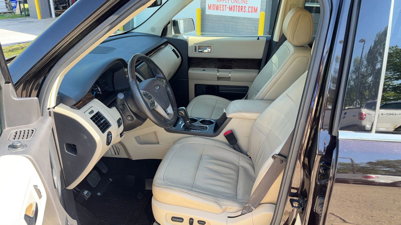 Used 2013 Ford Flex Limited image 12