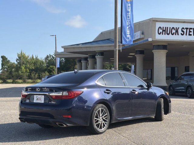 Used 2017 Lexus ES 350 w/ Luxury Package FWD image 8