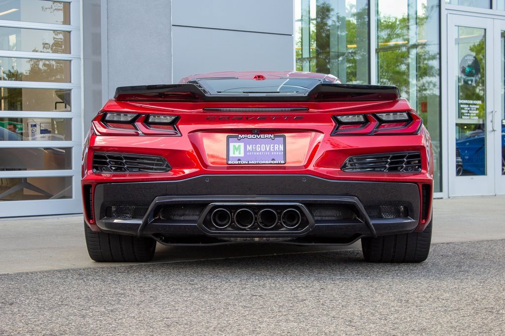 Used 2025 Chevrolet Corvette Z06 w/ Stealth Interior Trim Package image 9