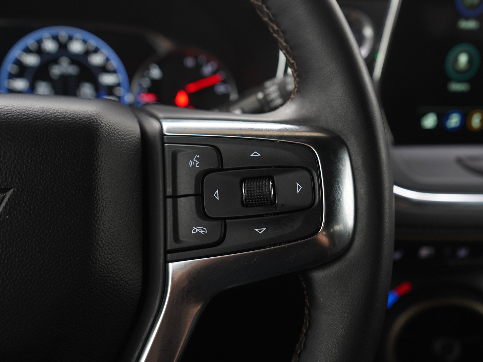 Used 2024 Chevrolet Blazer Premier AWD/4WD image 29