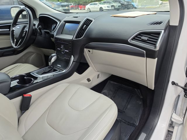Used 2016 Ford Edge Titanium w/ Equipment Group 302A FWD image 14