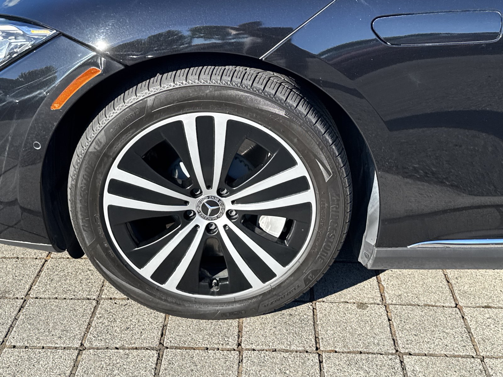 Used 2023 Mercedes-Benz EQE 350+ 4MATIC Sedan image 9