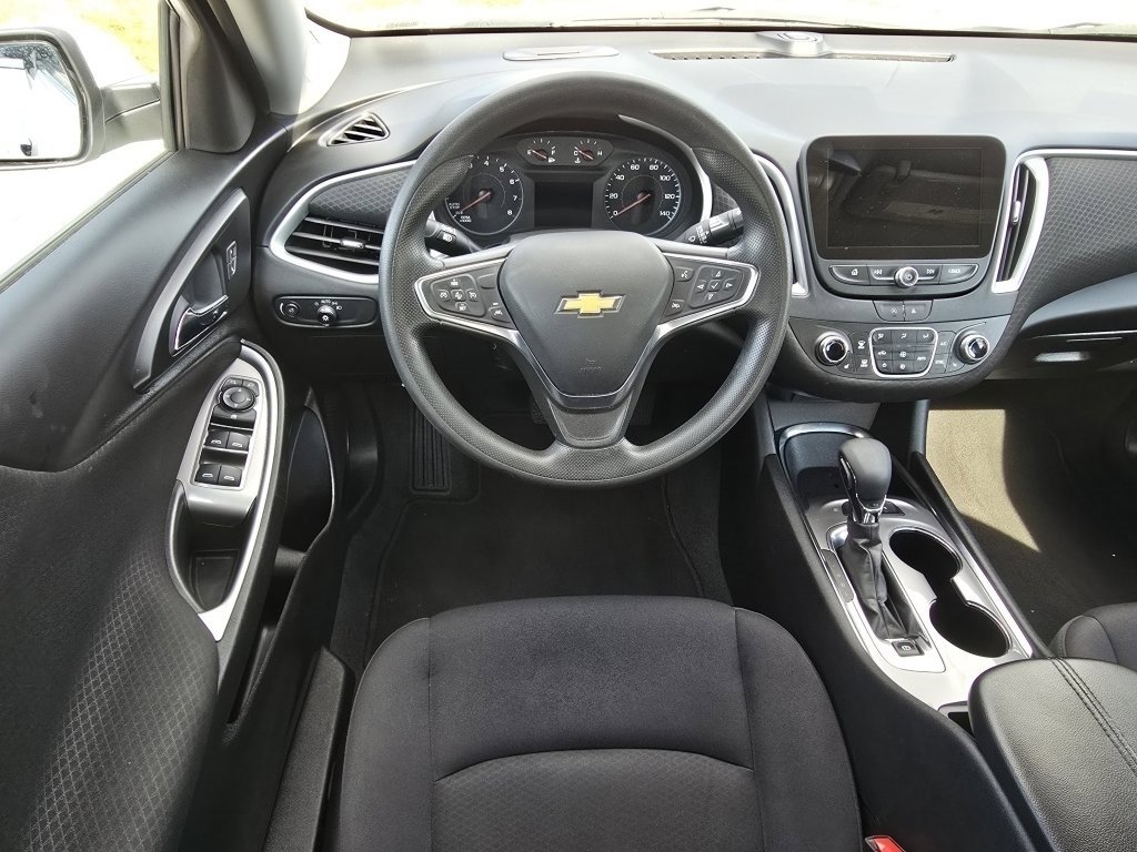 Used 2024 Chevrolet Malibu LT image 21