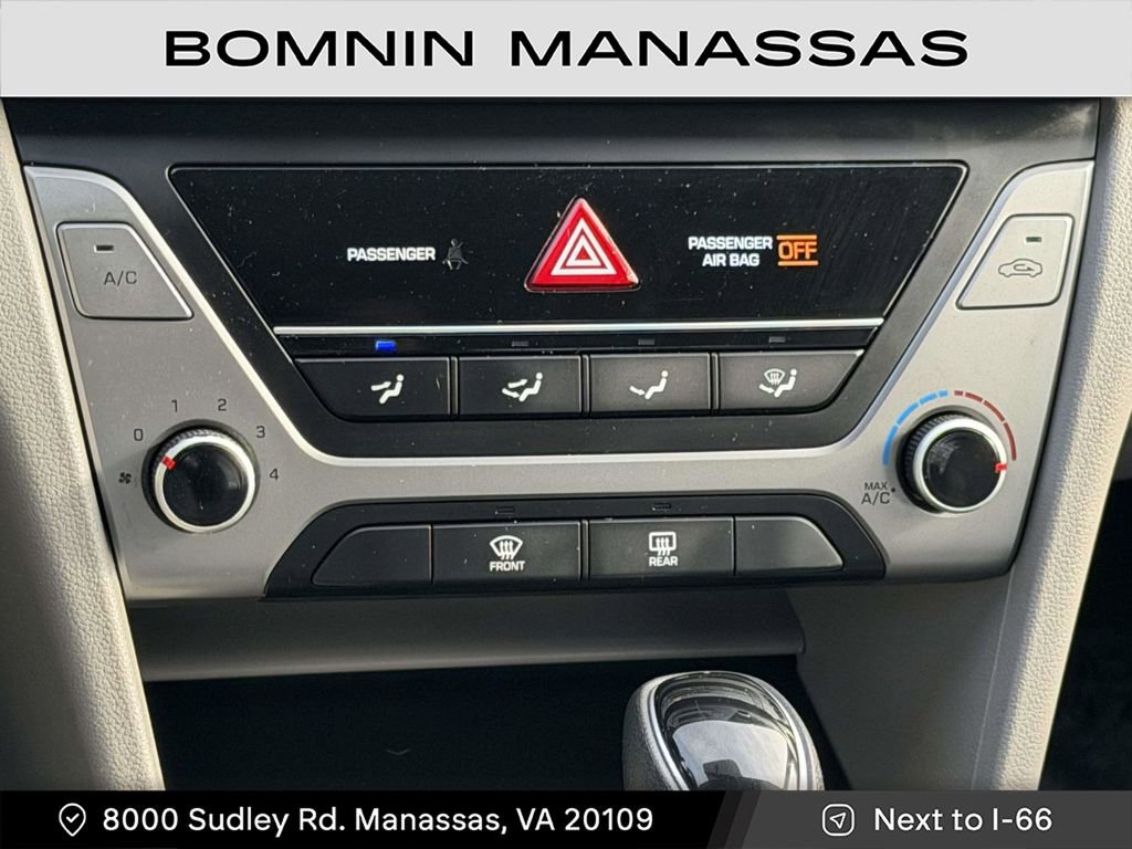 Used 2017 Hyundai Elantra SE image 17
