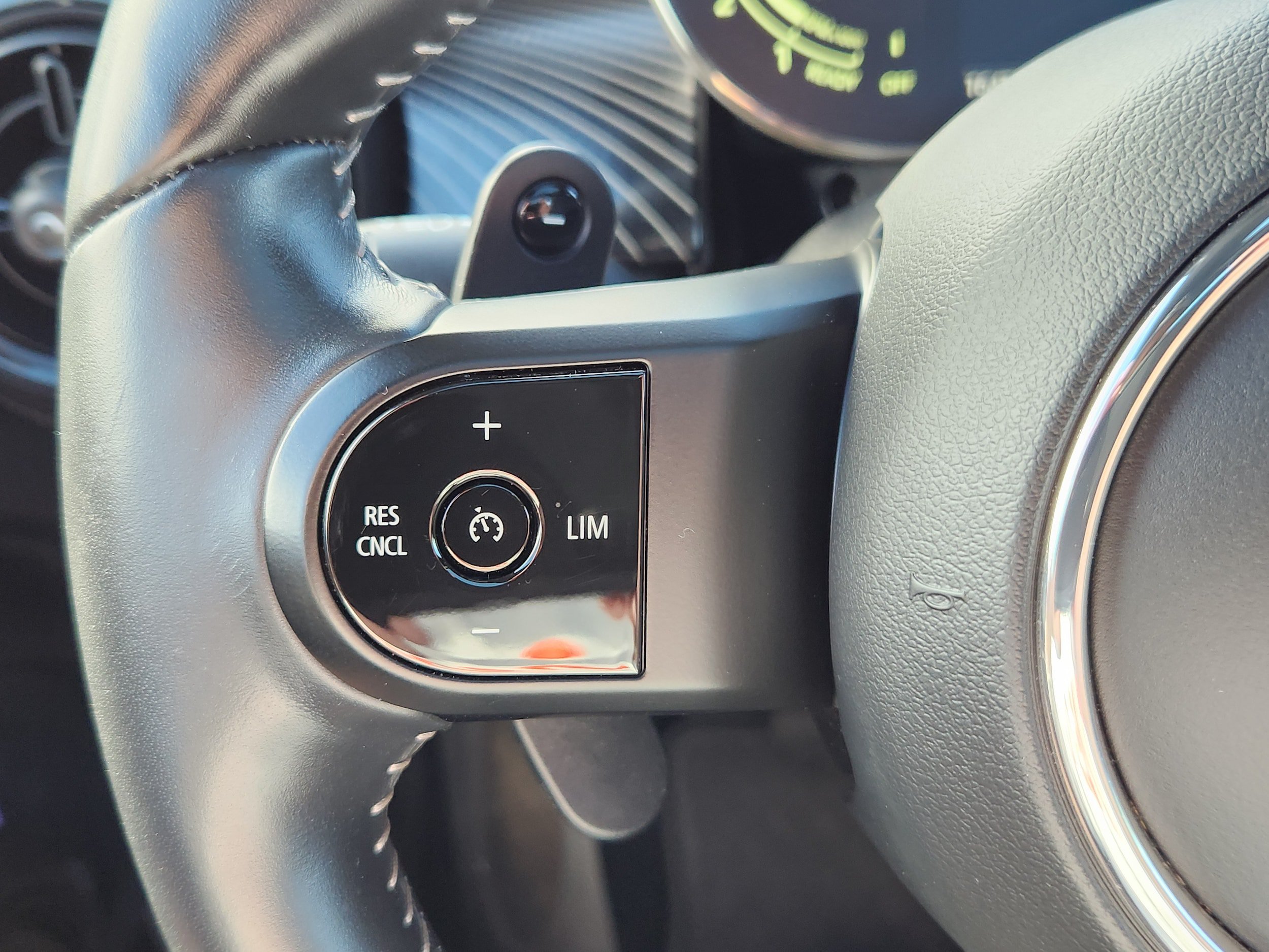 Used 2023 MINI Cooper S w/ MINI Resolute Edition FWD image 15
