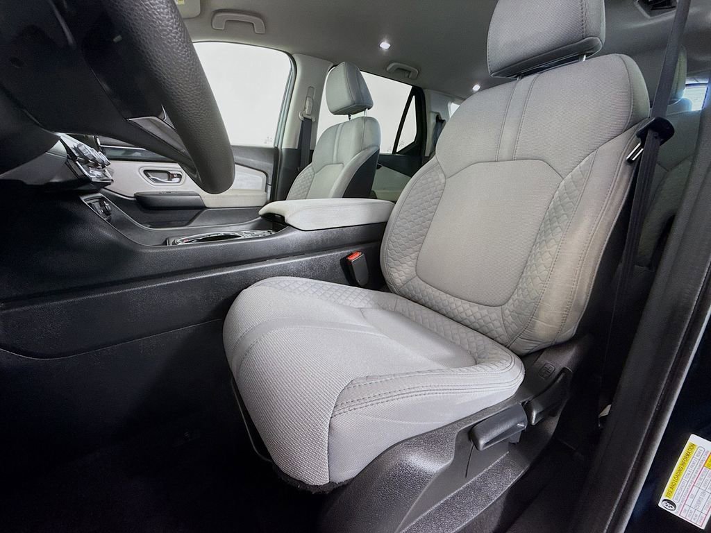 Used 2023 Honda Pilot LX image 11