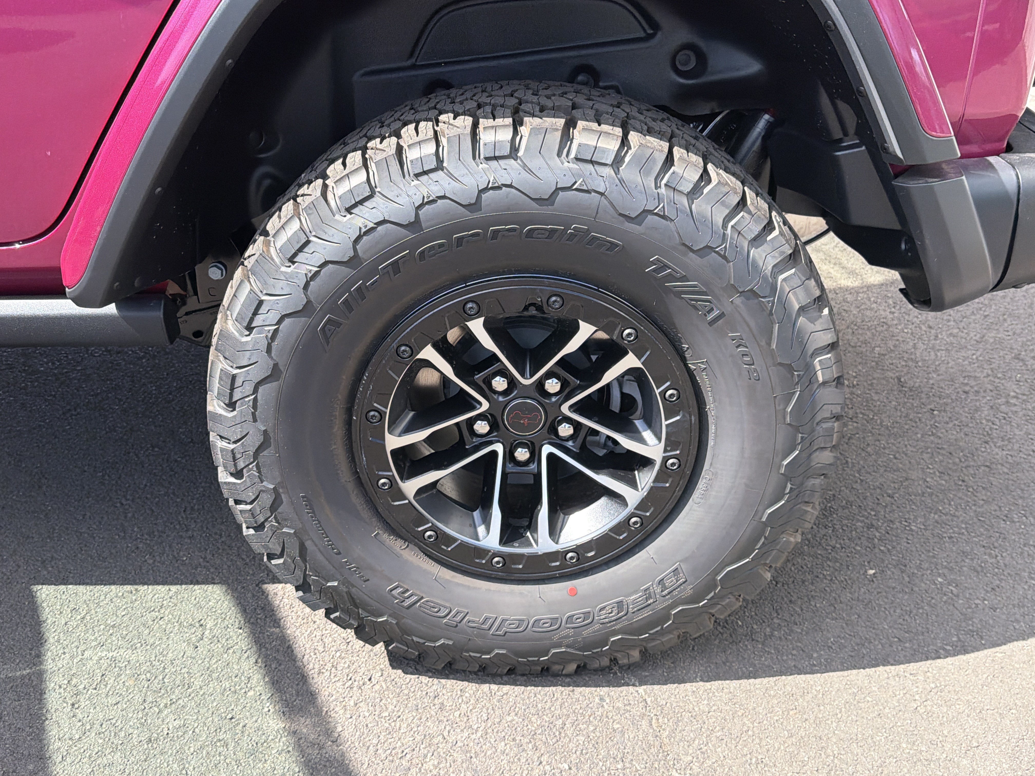 New 2026 Jeep Wrangler Unlimited Rubicon w/ Xtreme 35 Tire Package AWD/4WD image 27
