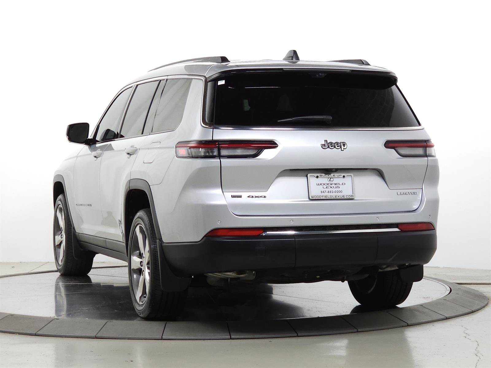 Used 2021 Jeep Grand Cherokee L Limited w/ Luxury Tech Group II AWD/4WD image 6