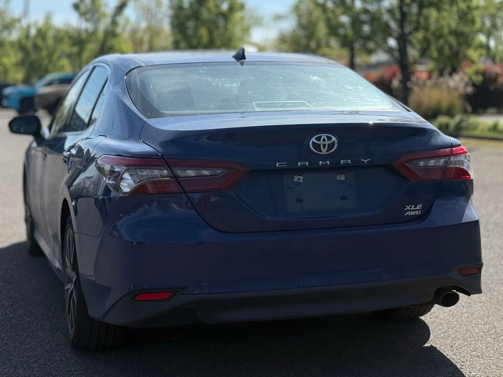 Used 2024 Toyota Camry XLE w/ Cold Weather Package image 3