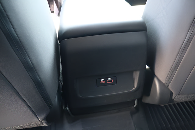 Used 2026 Nissan Frontier SV w/ All-Weather Content Package AWD/4WD image 25