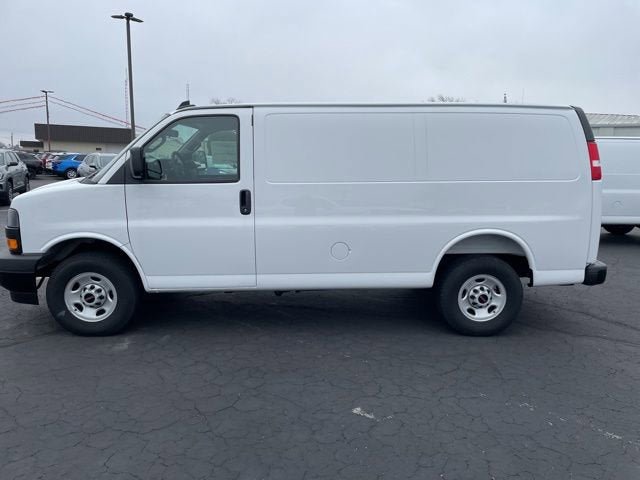 New 2025 GMC Savana 2500 w/ Driver Convenience Package RWD image 4