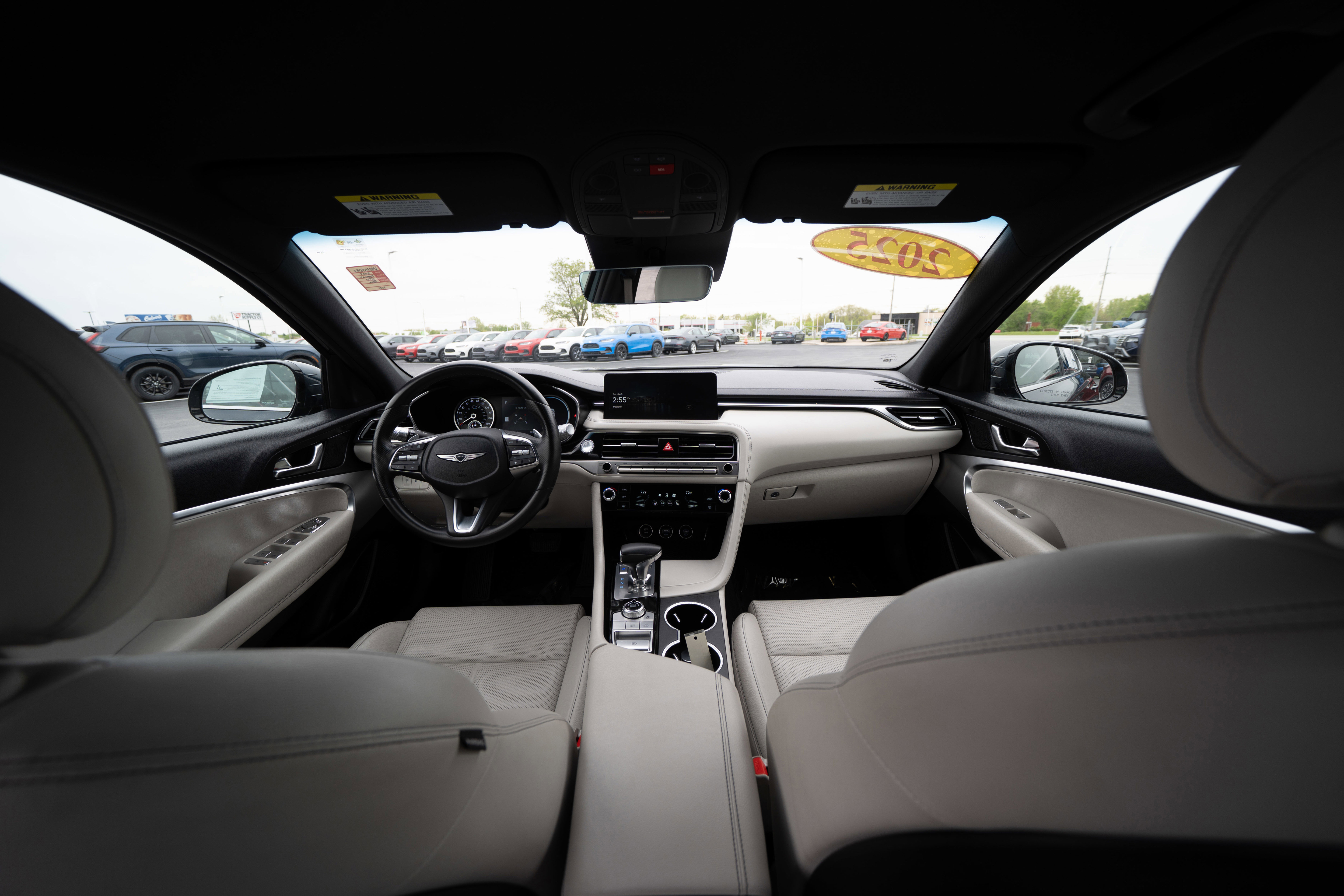 Used 2025 Genesis G70 2.5T RWD image 19