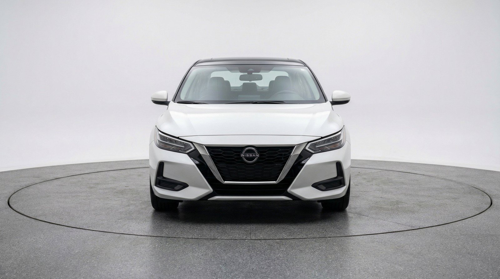 Used 2025 Nissan Sentra SV FWD image 2