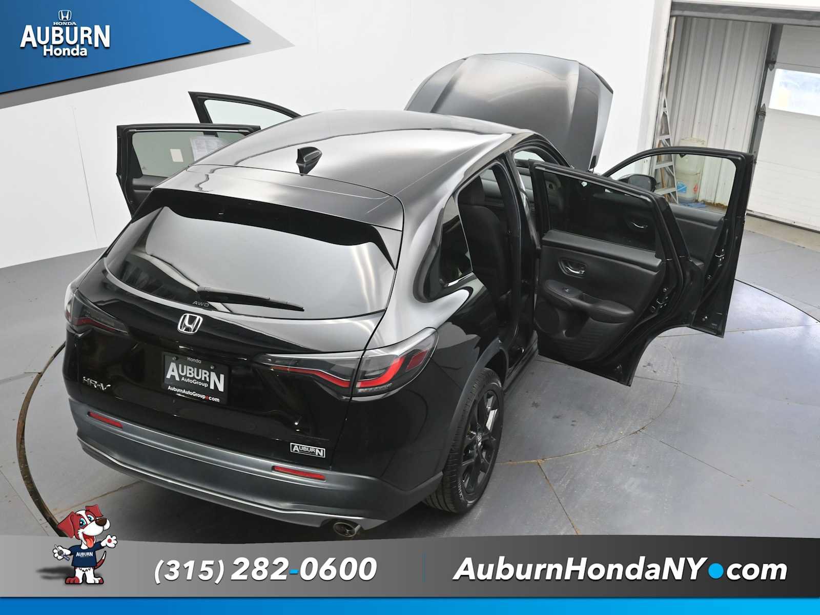 Used 2024 Honda HR-V Sport image 39