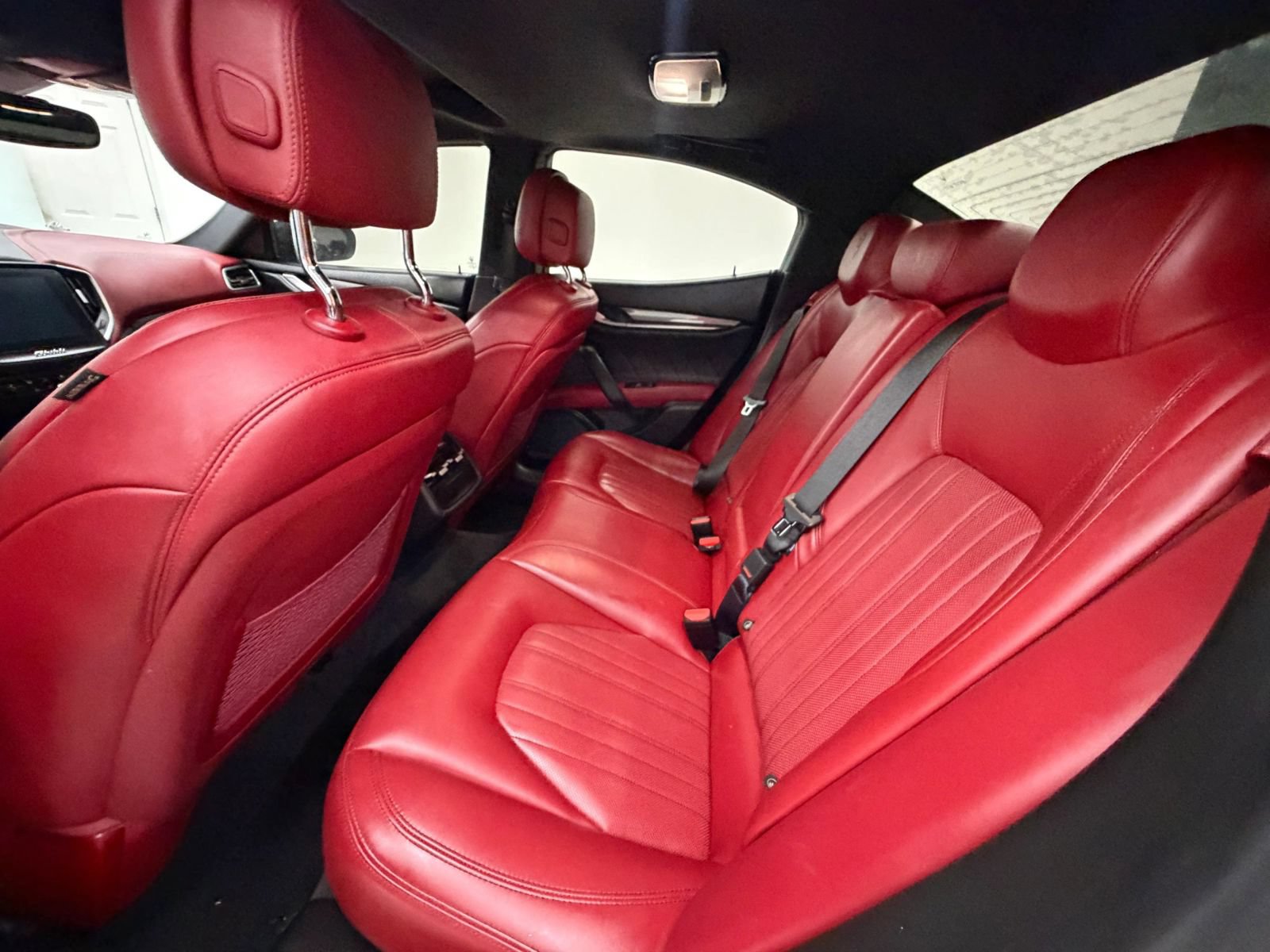 Used 2019 Maserati Ghibli RWD image 16