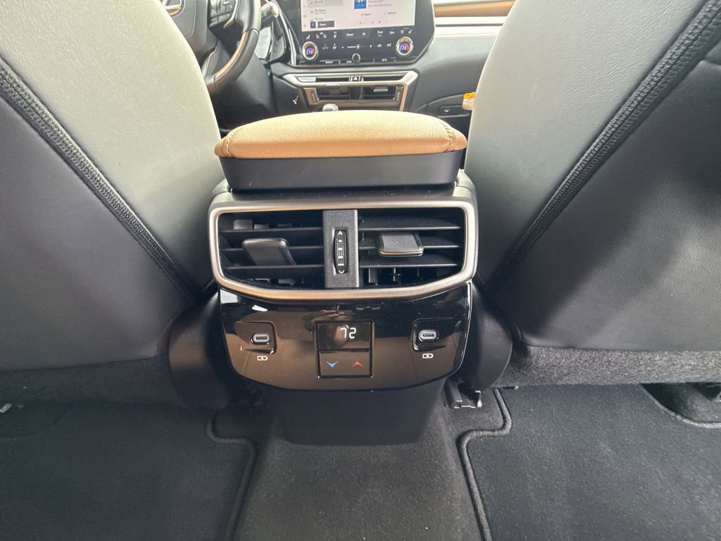 Used 2025 Lexus RX 350 Premium w/ Accessory Package (Z1) image 18