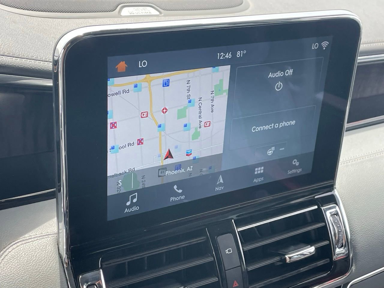 Used 2018 Lincoln Navigator L Reserve w/ Technology Package AWD/4WD image 9