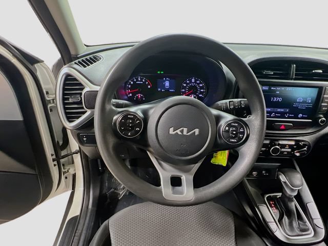 Certified 2022 Kia Soul LX FWD image 11