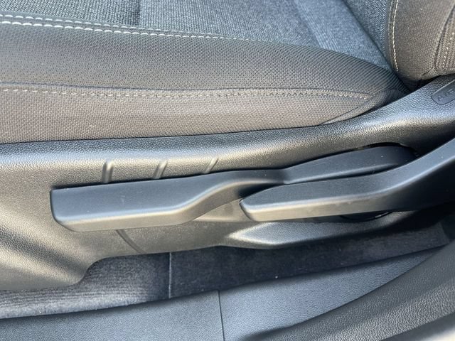 Used 2025 GMC Terrain Elevation w/ Black Edition AWD/4WD image 12