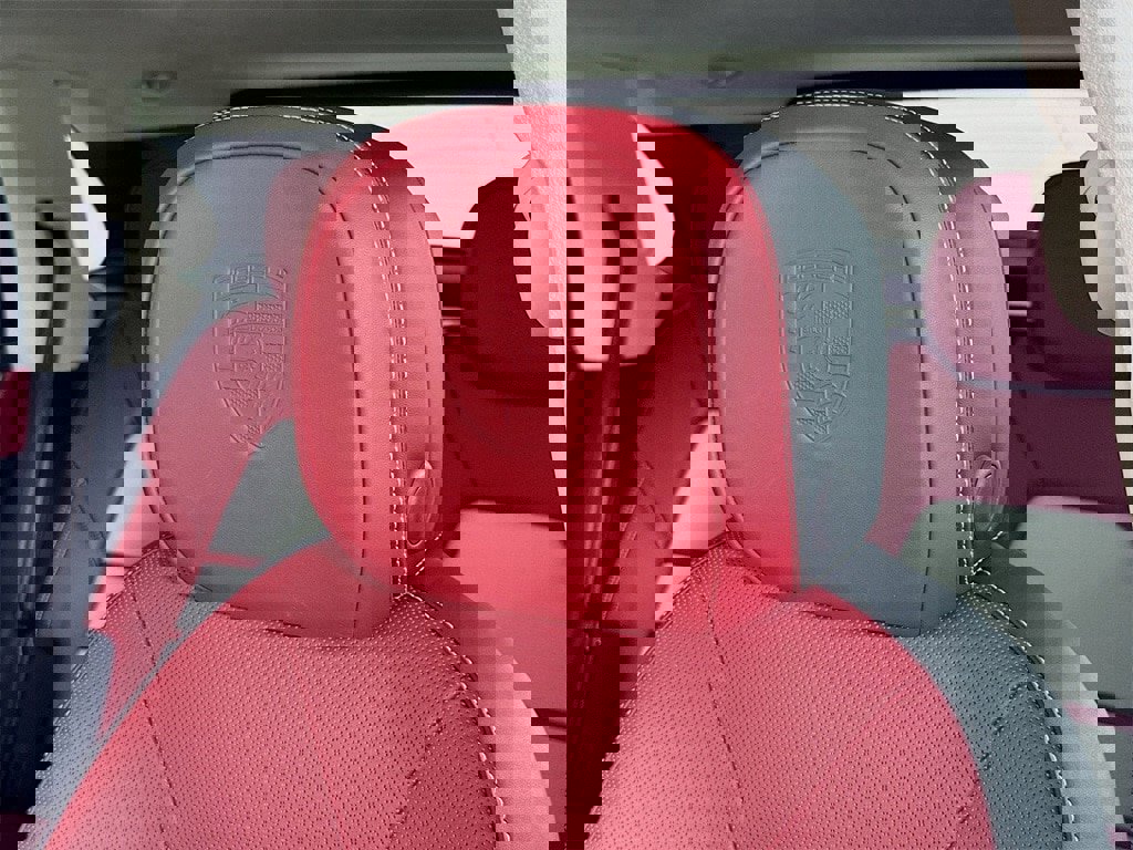 New 2026 Porsche Cayenne Turbo image 14