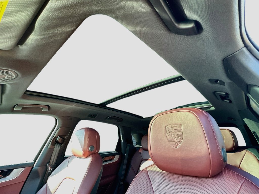 New 2026 Porsche Cayenne AWD/4WD image 13