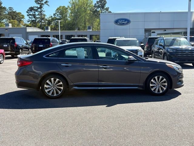 Used 2017 Hyundai Sonata Sport w/ Value Edition Package 02 FWD image 6