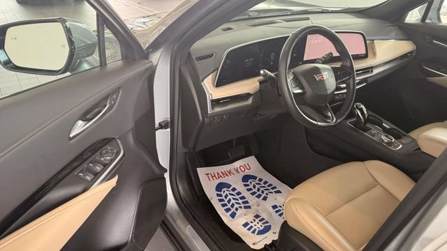 Certified 2024 Cadillac XT4 Luxury w/ Cold Weather Package AWD/4WD image 45