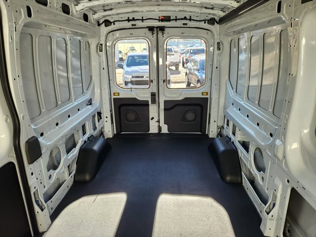 New 2026 Ford Transit 250 148 Medium Roof Extended AWD image 14
