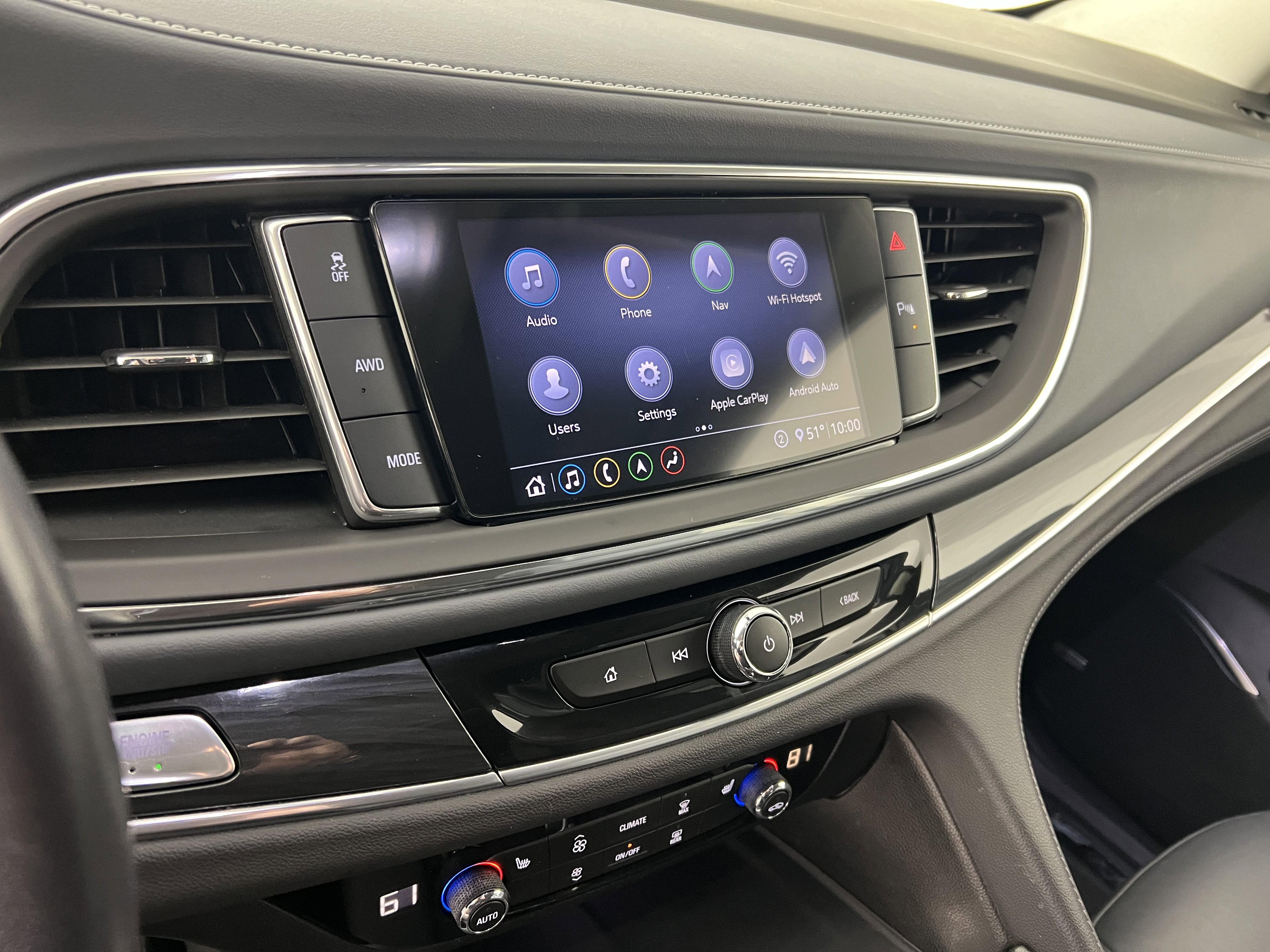 Used 2020 Buick Enclave Essence w/ Sport Touring Edition image 30