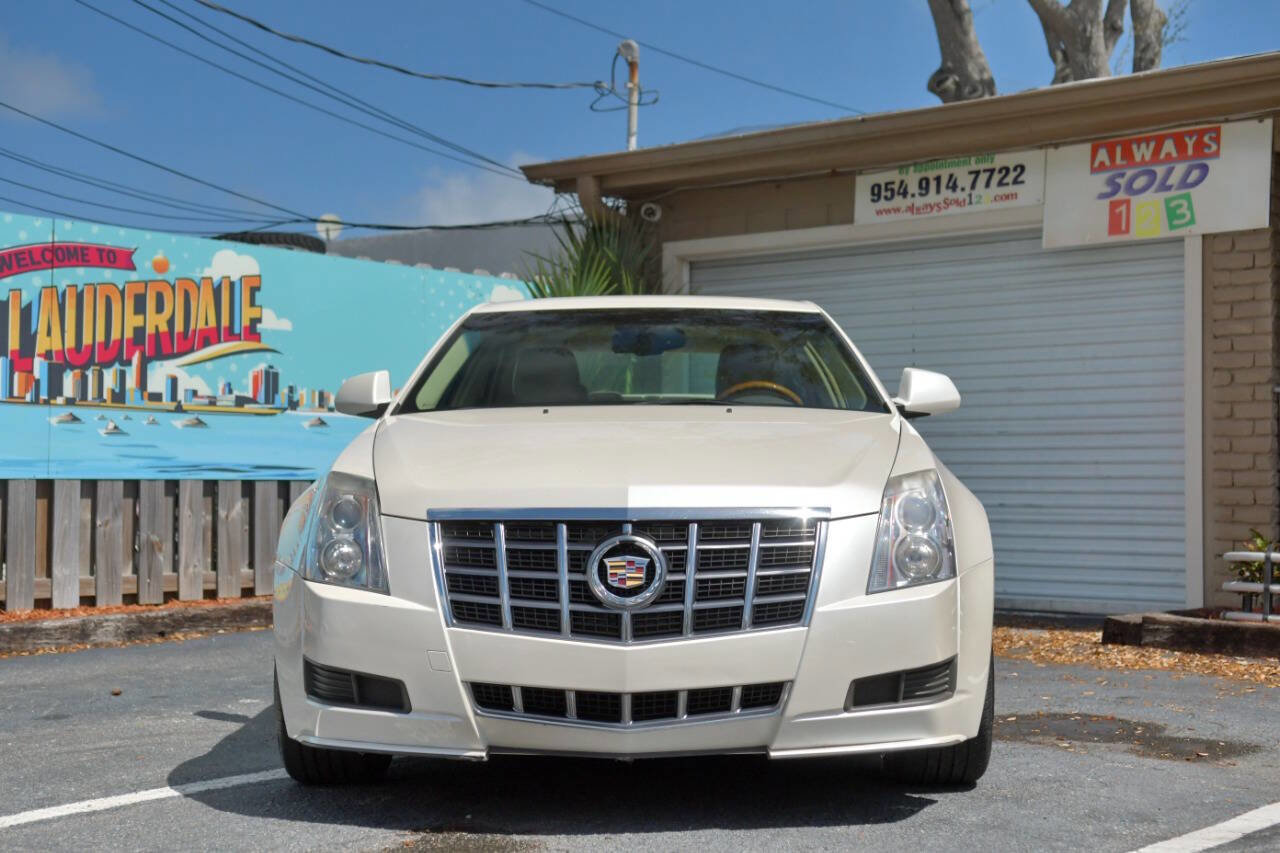 Used 2012 Cadillac CTS Luxury RWD image 3