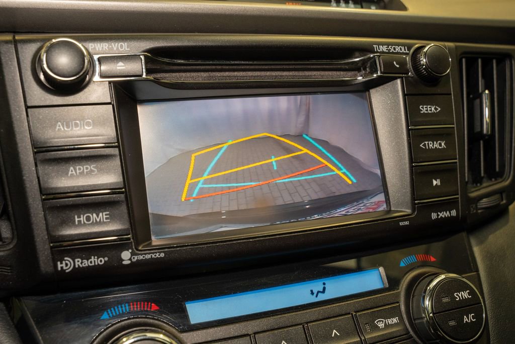 Used 2018 Toyota RAV4 XLE image 13