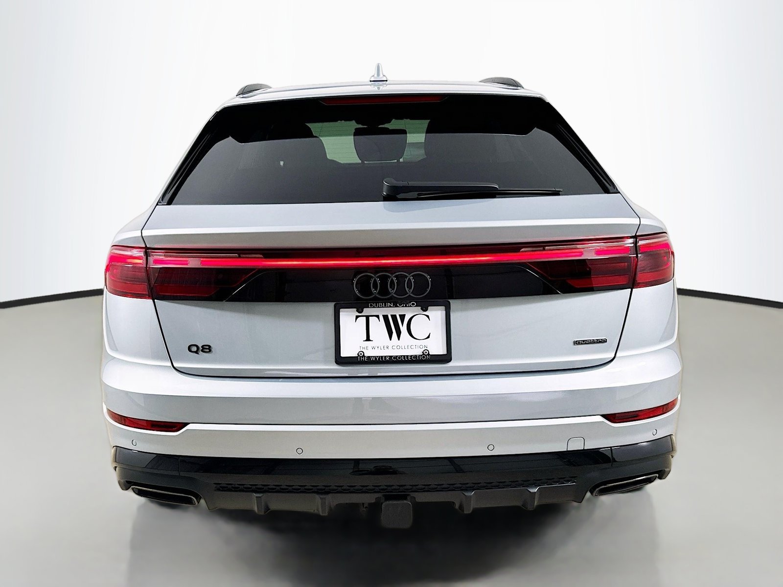 New 2026 Audi Q8 Premium Plus AWD/4WD image 6
