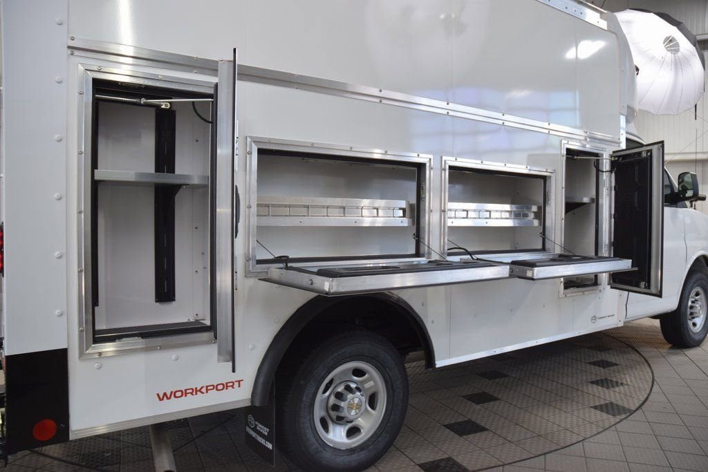 New 2026 Chevrolet Express 3500 w/ Power Convenience Package RWD image 31