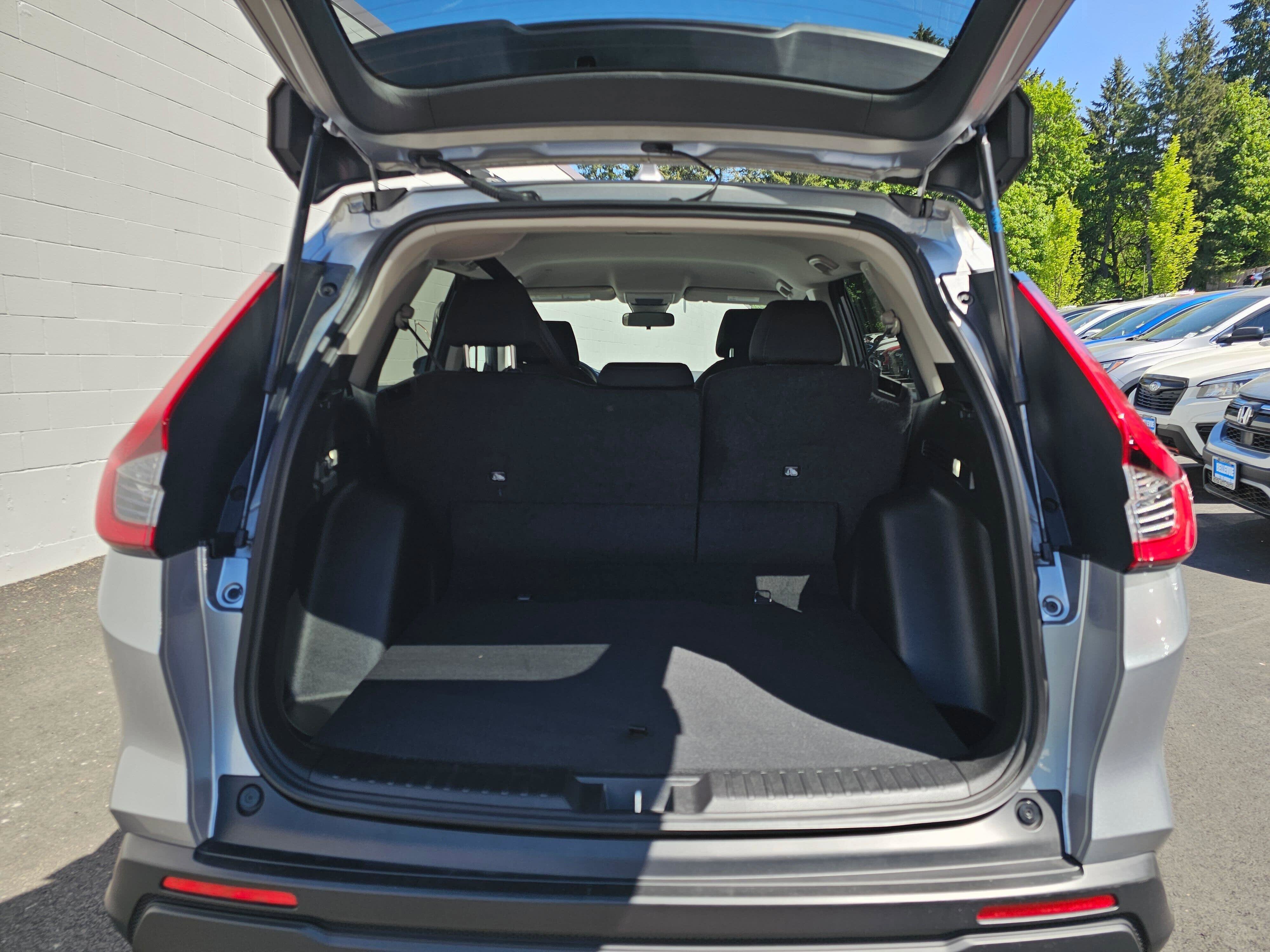 Certified 2025 Honda CR-V LX image 16