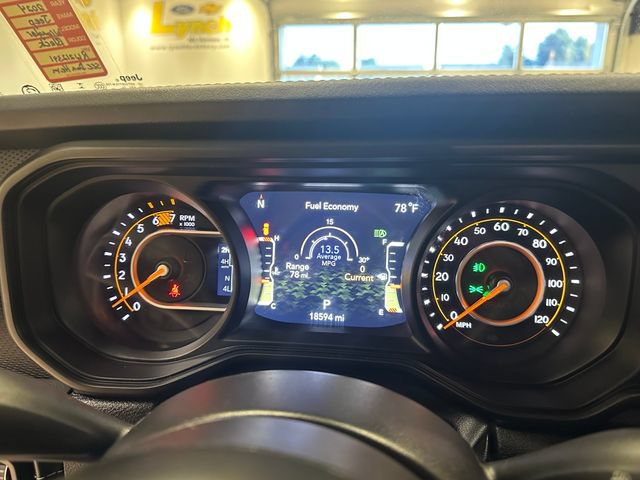 Used 2024 Jeep Wrangler Unlimited Rubicon AWD/4WD image 29