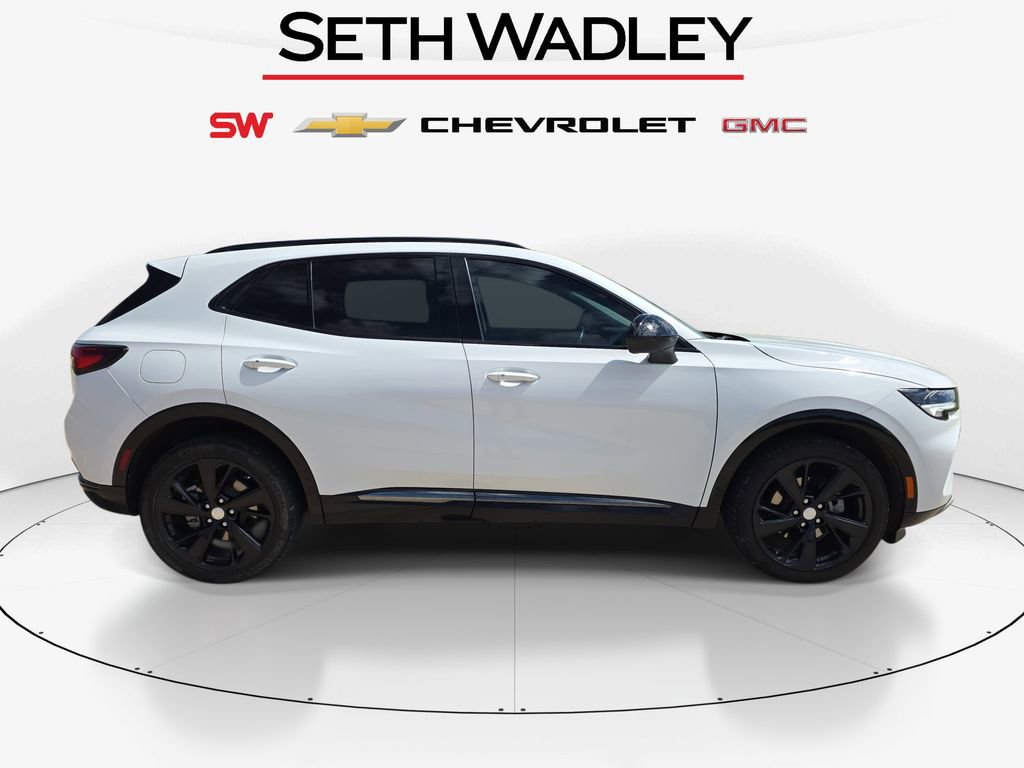 Used 2021 Buick Envision Essence w/ Sport Touring Package FWD image 8