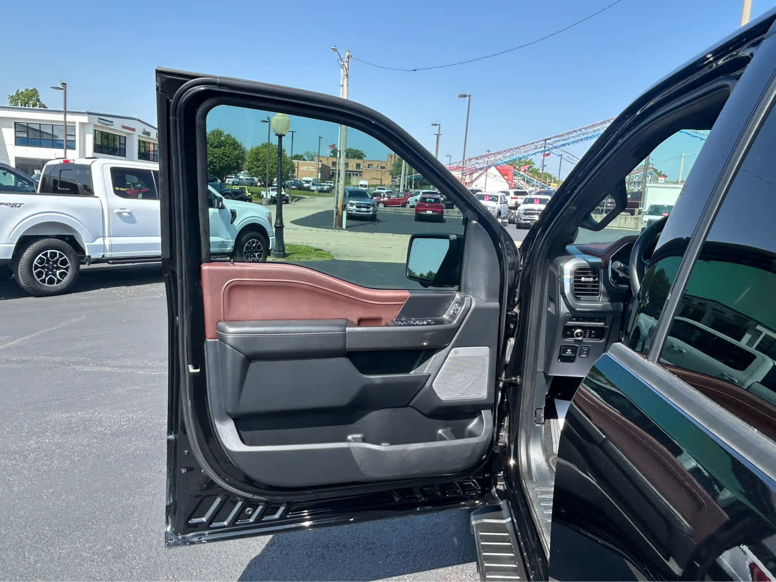 Used 2023 Ford F150 Lariat w/ Equipment Group 502A High AWD/4WD image 20