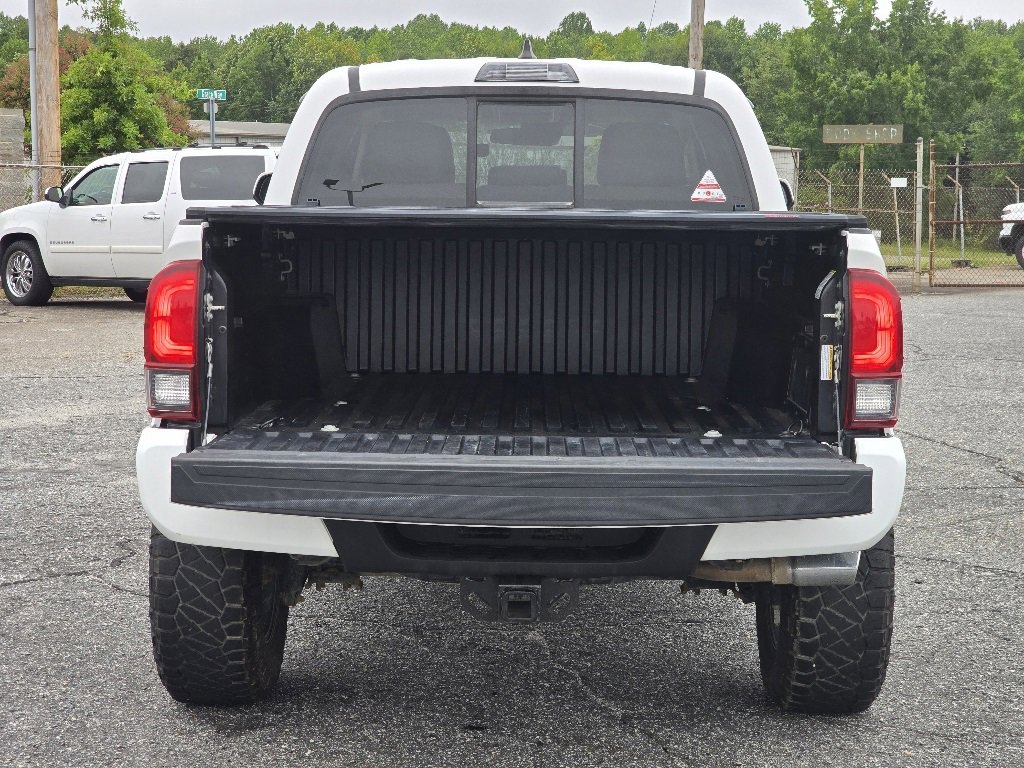 Used 2019 Toyota Tacoma SR w/ SR Convenience Package image 26