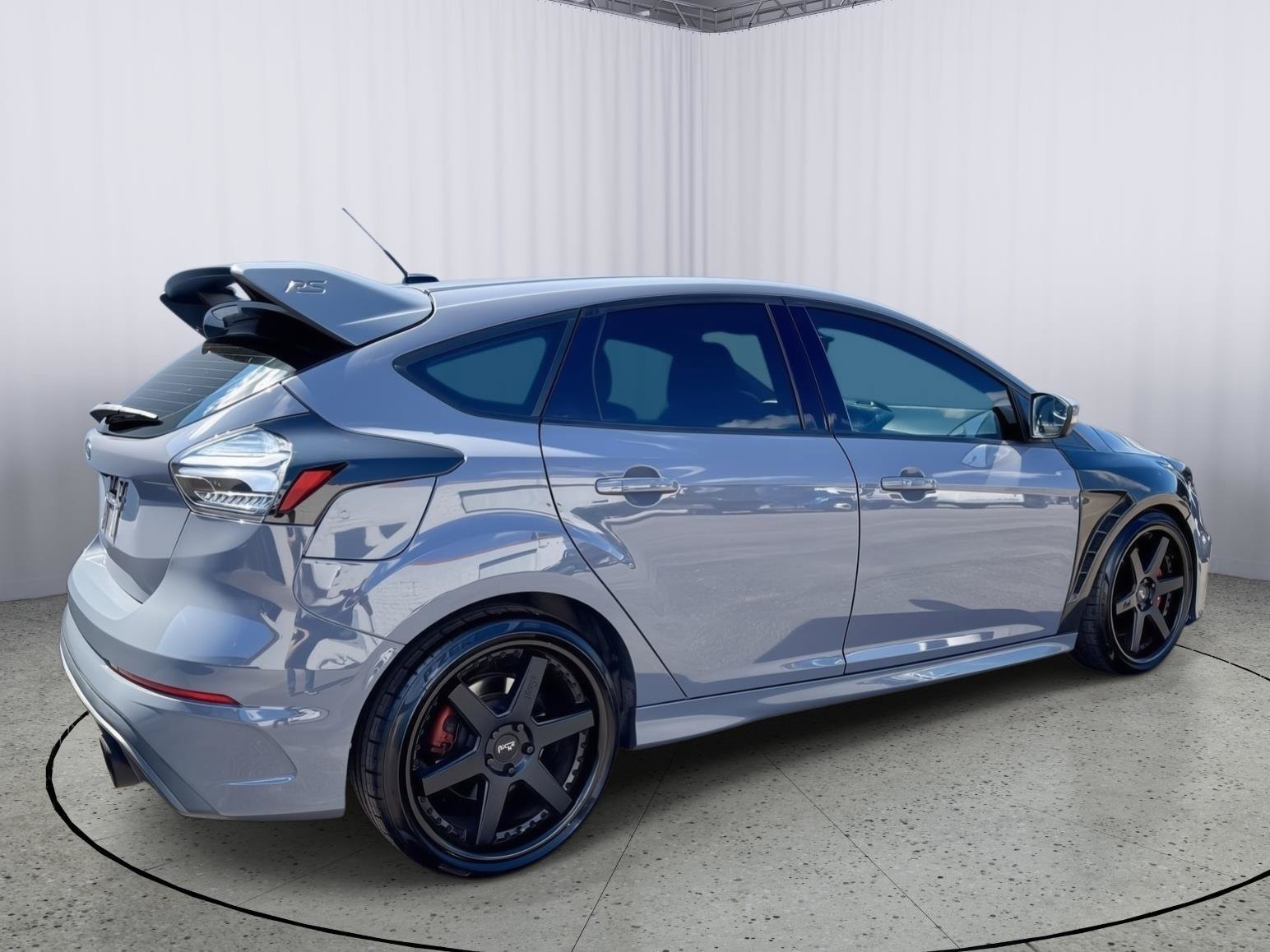Used 2016 Ford Focus RS AWD/4WD image 6