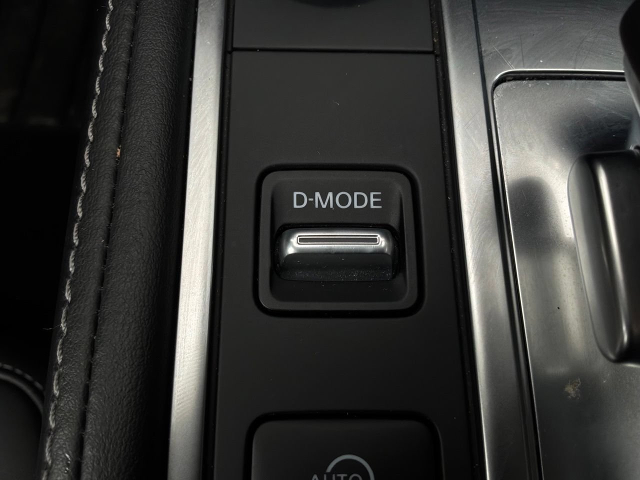 Used 2026 INFINITI QX60 Luxe AWD/4WD image 31