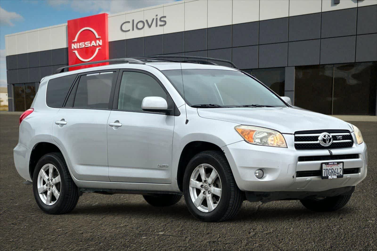 Used 2008 Toyota RAV4 Limited FWD image 10