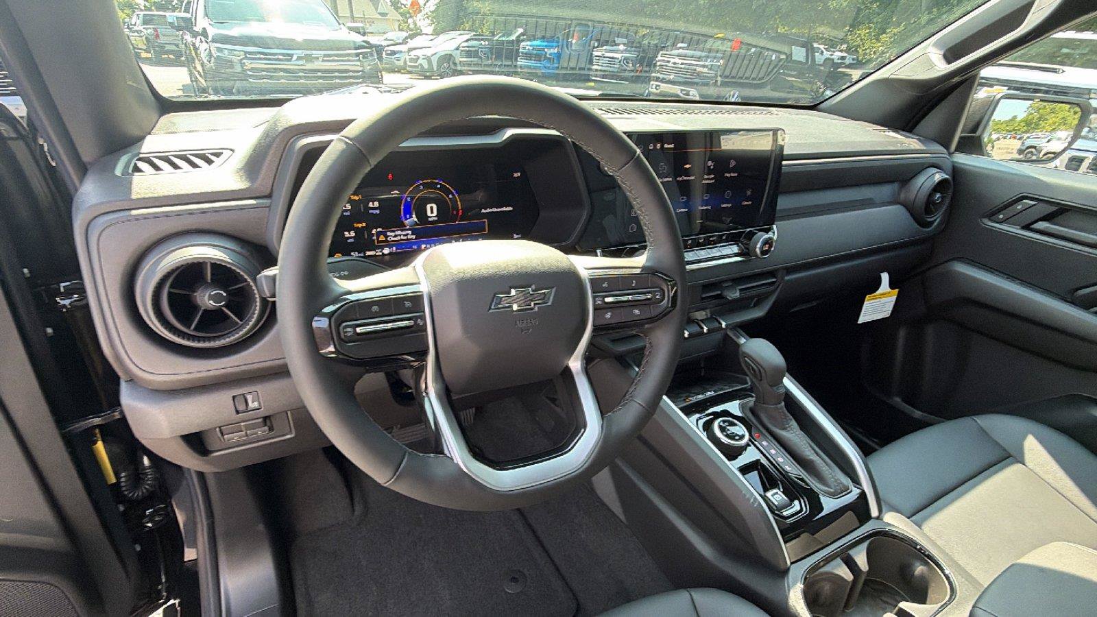 New 2026 Chevrolet Colorado Trail Boss AWD/4WD image 3