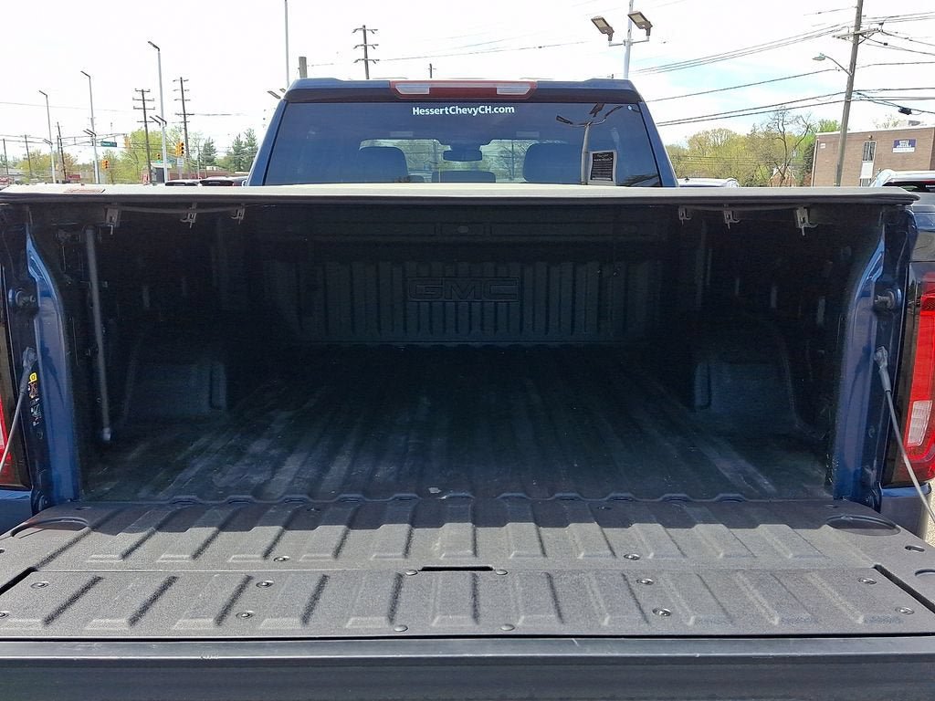 Certified 2023 GMC Sierra 1500 SLT w/ SLT Premium Package AWD/4WD image 32